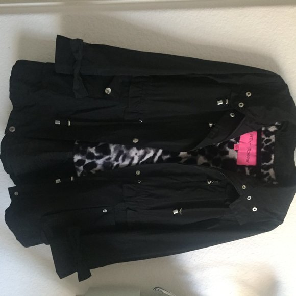 Betsy Johnson Black Ruffled Anorak Jacket - Picture 3 of 5